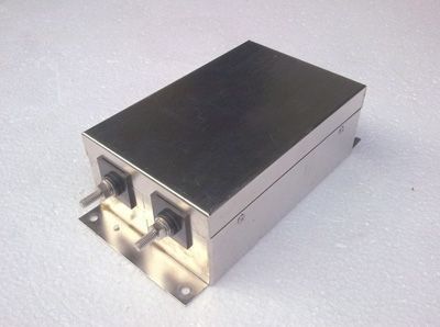 電力補(bǔ)償電容器的運行電流和電壓